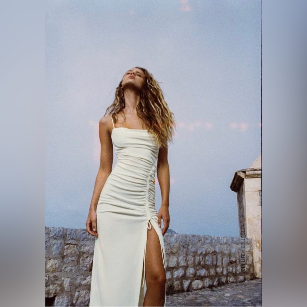 DRAPED MIDI DRESS IN PERFECT CONDITION.